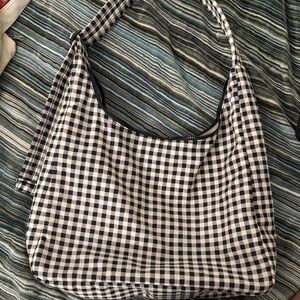 BAGGU Nylon Shoulder Bag